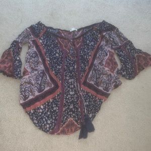 loose top with half sleeves